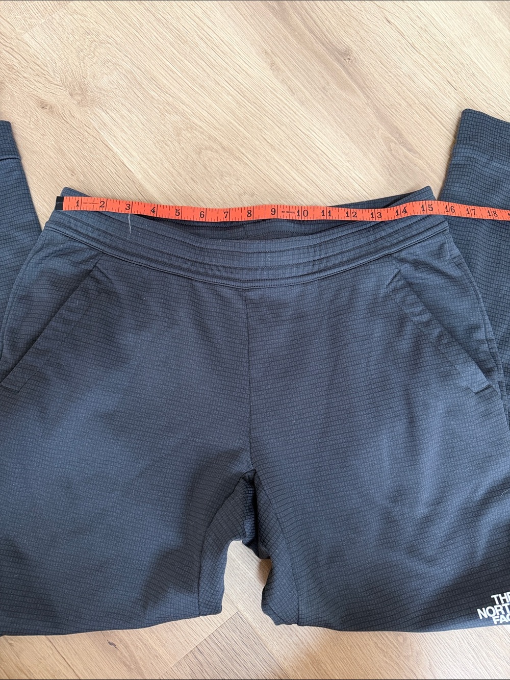 The North Face Men's Black & Grey Performance Joggers with Logo - Picture 4 of 6